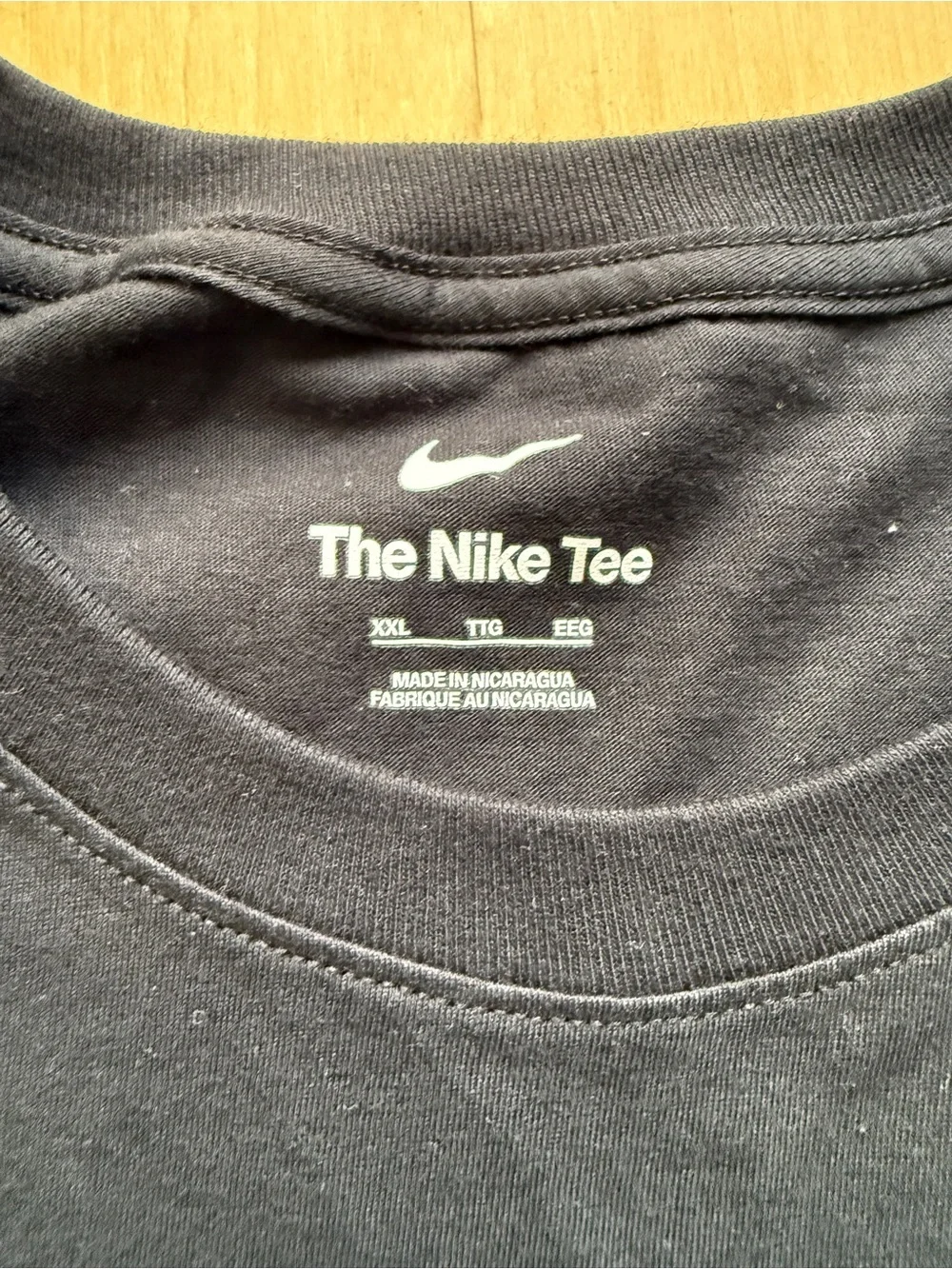 NWT Nike Swooooosh Running Graphic T-Shirt Black Green Men’s XXL